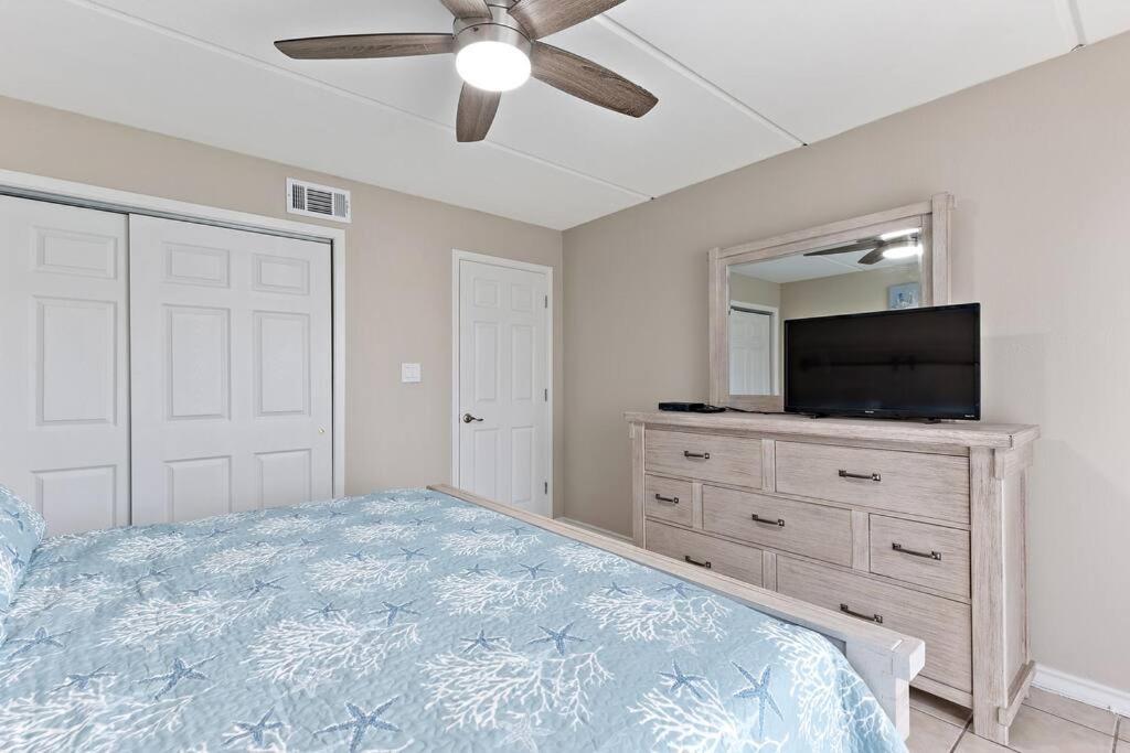 2 Bed 1 Bath Condo By Beach & Entertainment South Padre Island Exterior photo